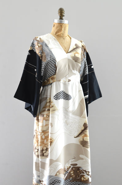 Vintage 70s Kimono Maxi Dress