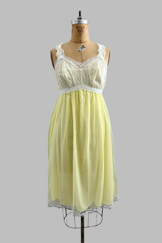 Vintage 1960s Babydoll Gown