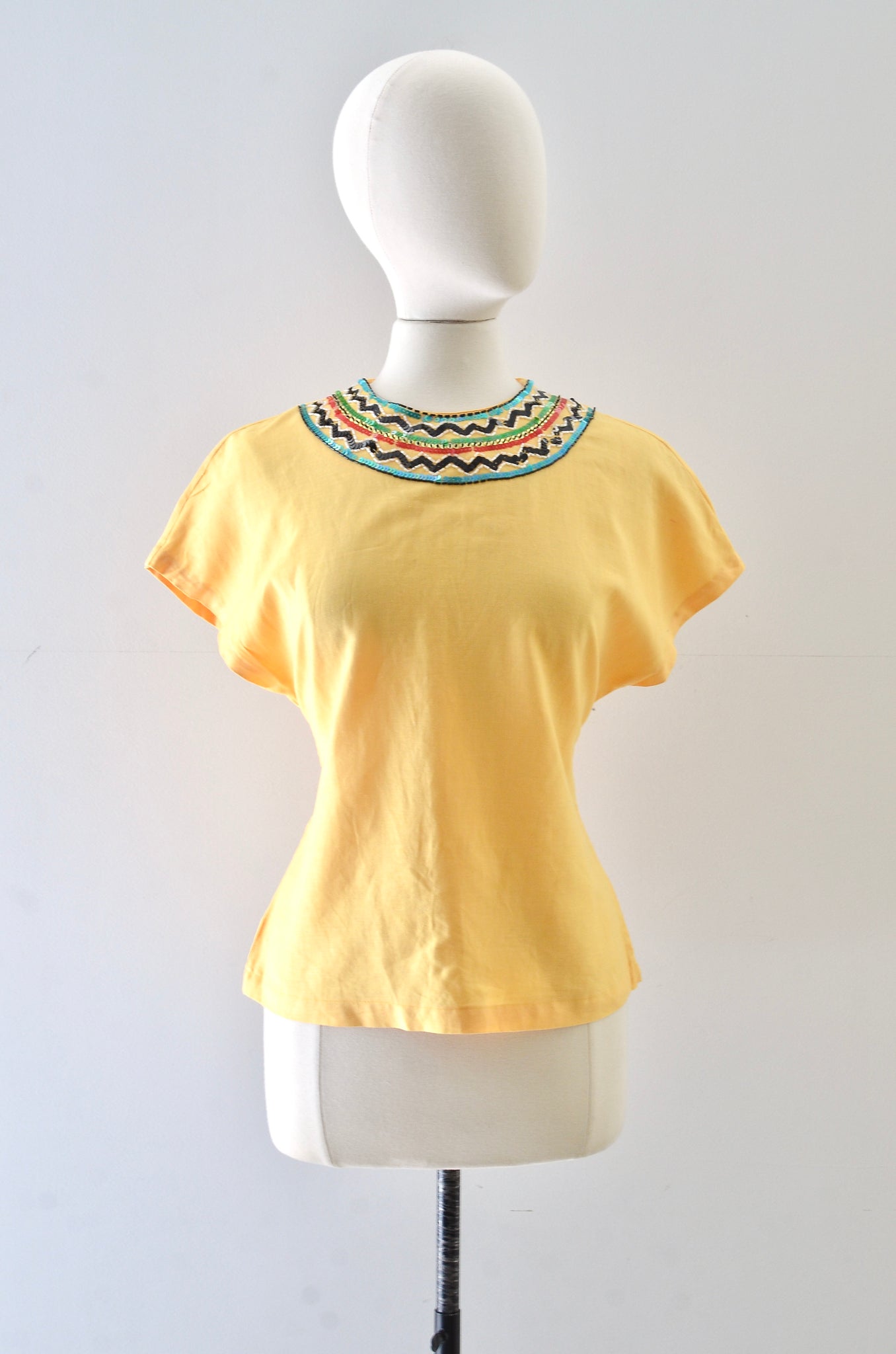 Vintage 1940s Yellow Top
