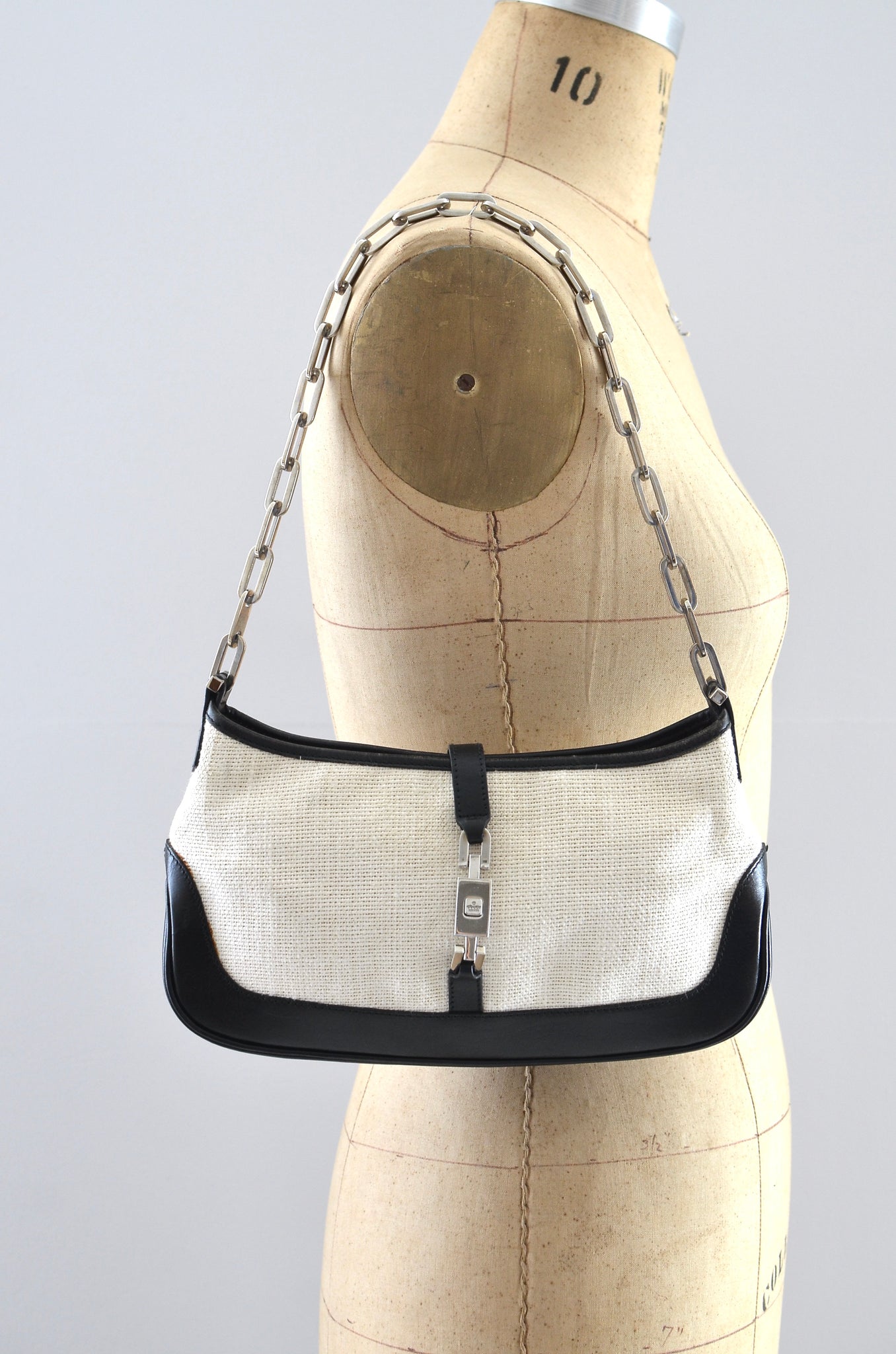 Gucci Jackie Paperclip Strap Pochette