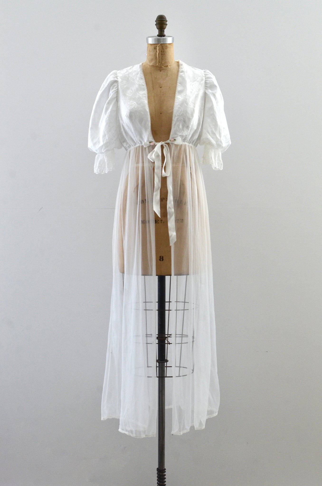 Vintage Puff Sleeve Nightgown