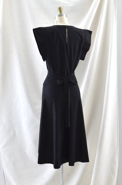 1940's Peaked Sleeve Dress