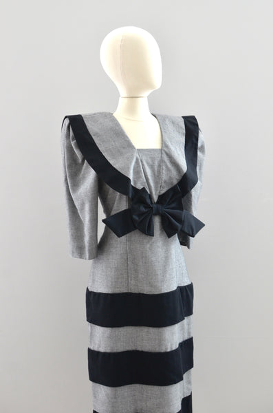 Vintage 1980s Wide collar Dress