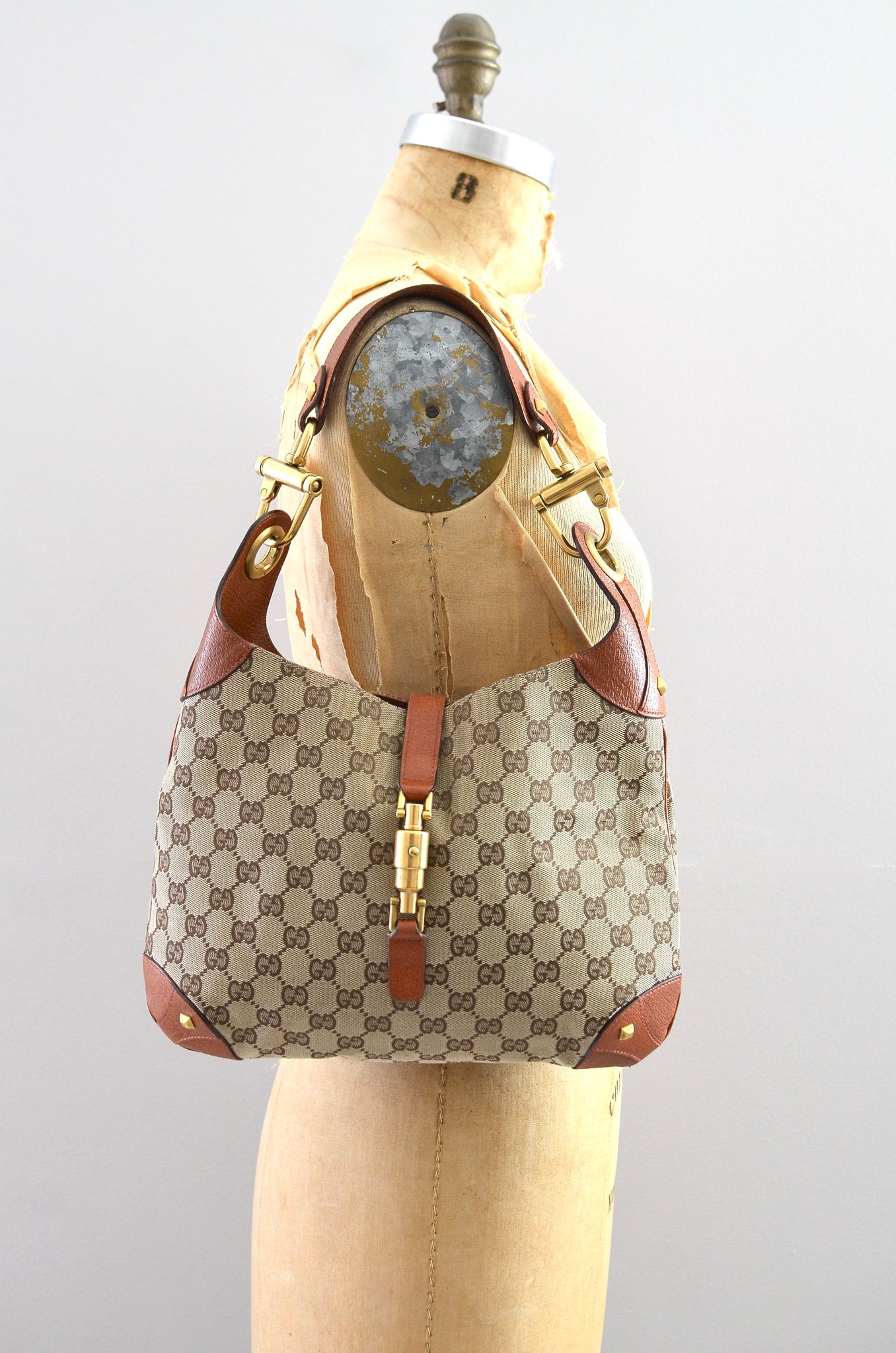 Gucci Piston Lock Jackie Hobo