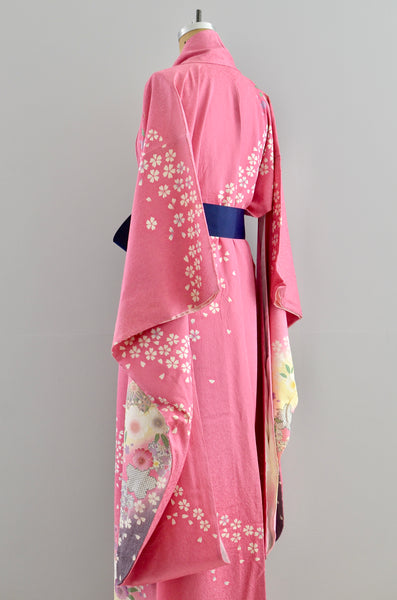 "Bijin" Furisode Kimono