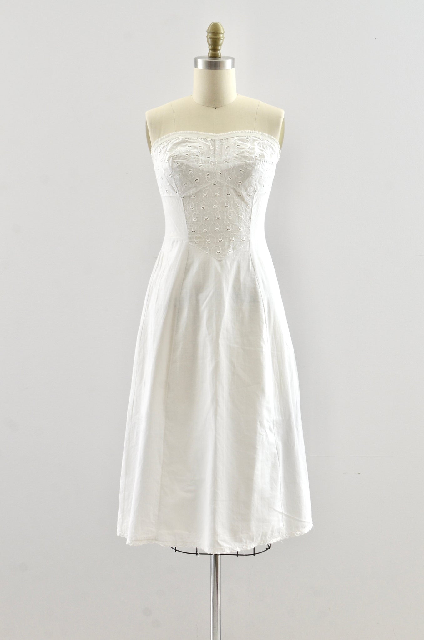 Vintage 1950s Strapless Cotton Slip