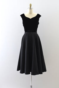 Vintage 1950s Black Velvet Dress