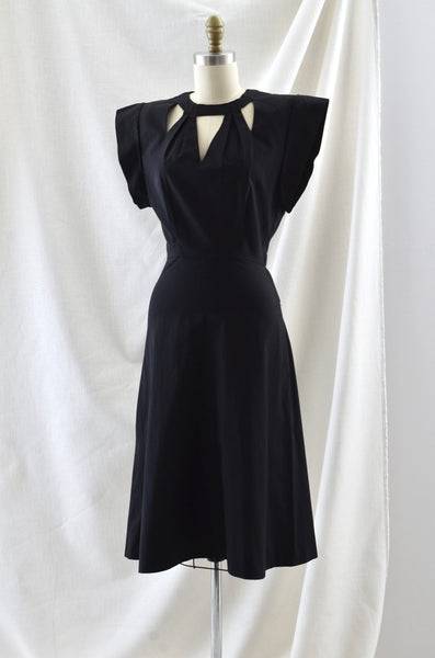 1940's Peaked Sleeve Dress