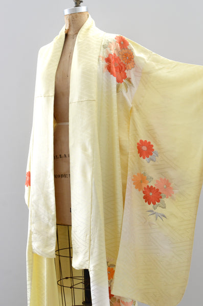 "Hana" Vintage Embroidered Kimono