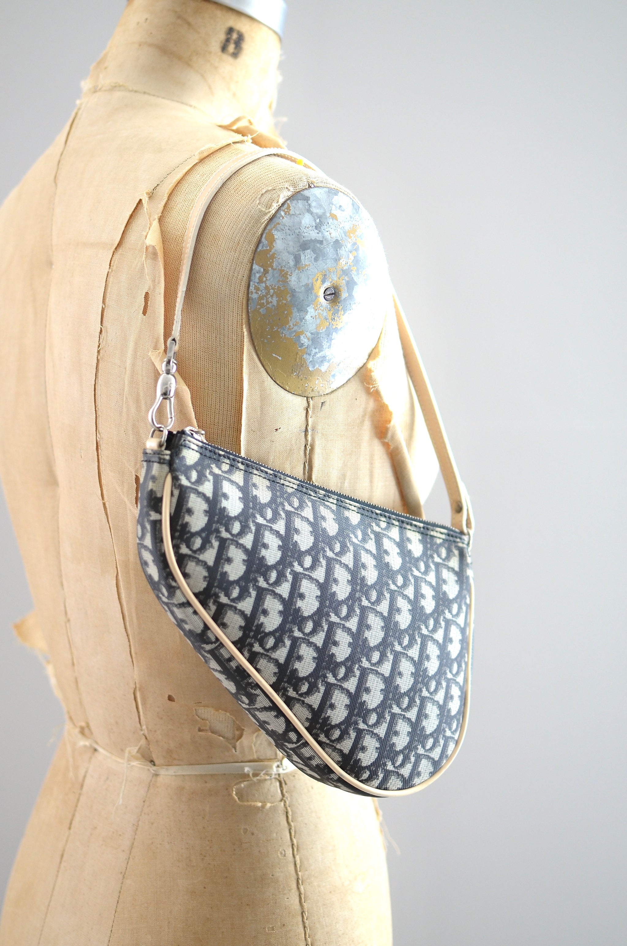 Dior pochette saddle deals