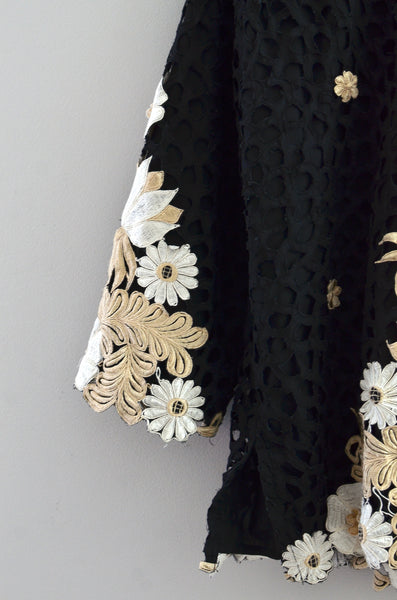 Vintage 3D Embroidered Top