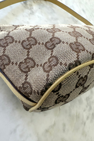 Gucci Boat Pochette