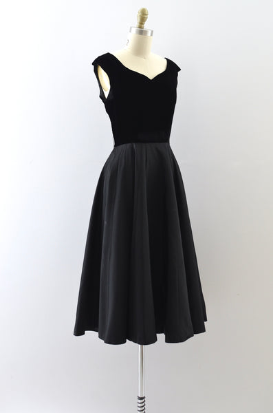 Vintage 1950s Black Velvet Dress