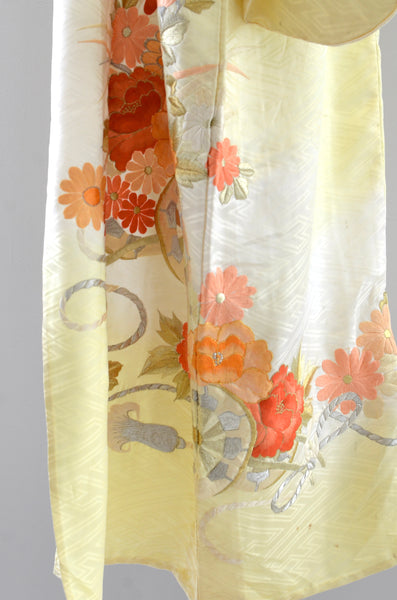 "Hana" Vintage Embroidered Kimono