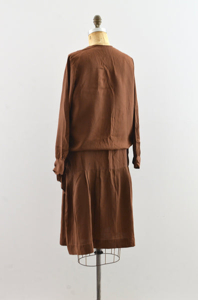 1920s Brown Flapper Dress