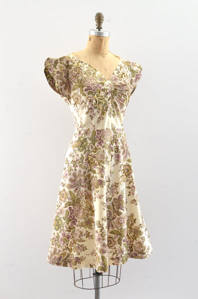 Vintage 1950s Floral Print Dress