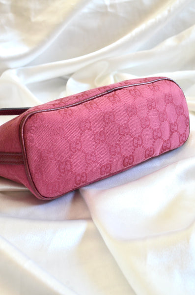 Gucci Pink Boat Pochette