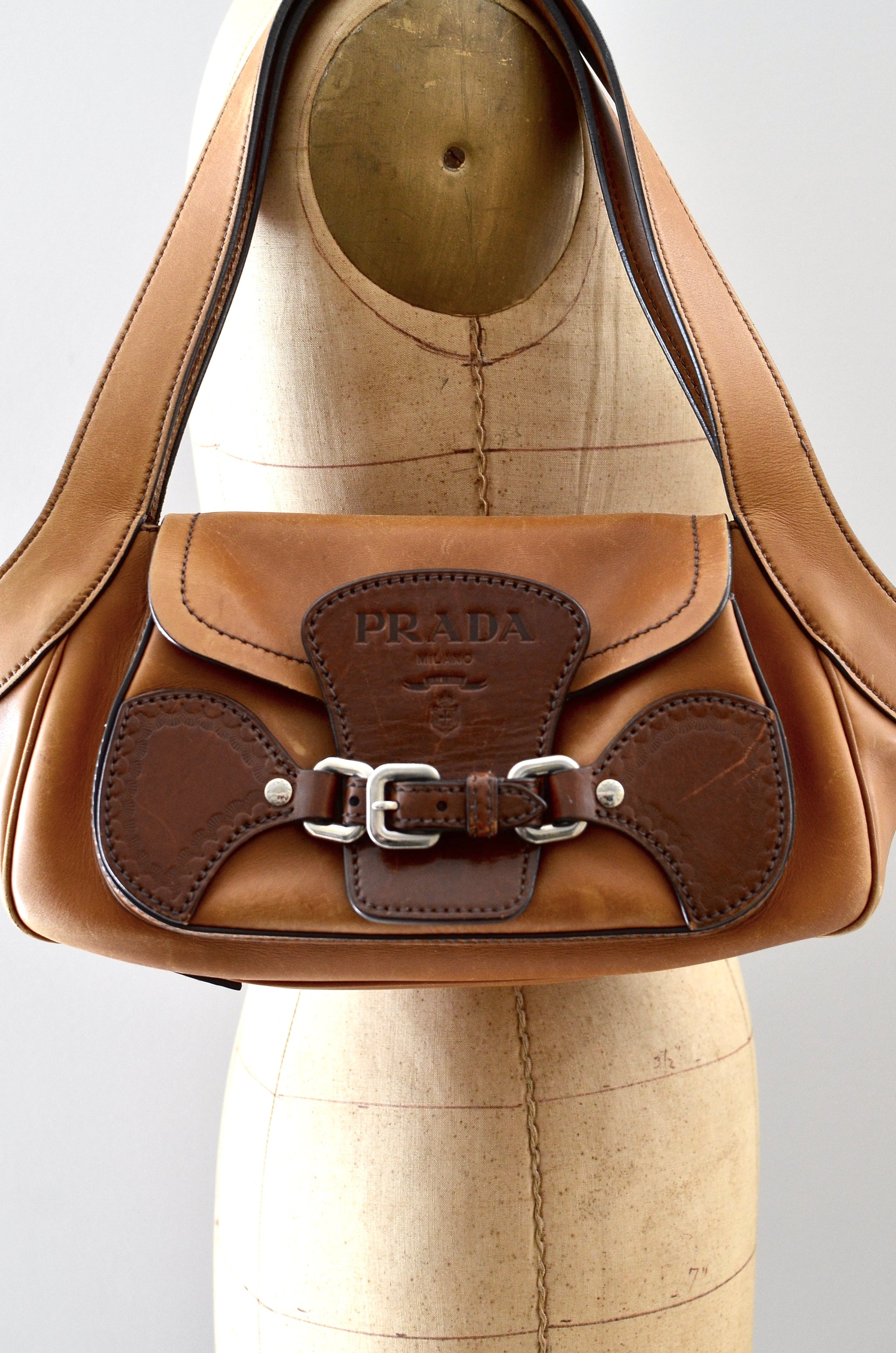 Prada Tabacco Leather Shoulder Bag – Pickled Vintage