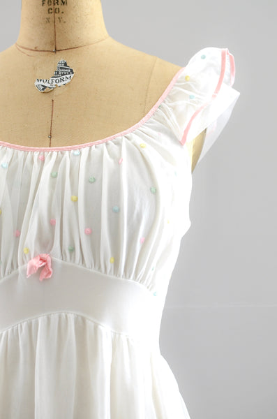 Vintage 1950s Embroidered Nightgown