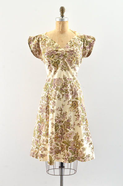 Vintage 1950s Floral Print Dress