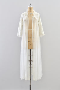 Vintage 1950s Long Nightgown