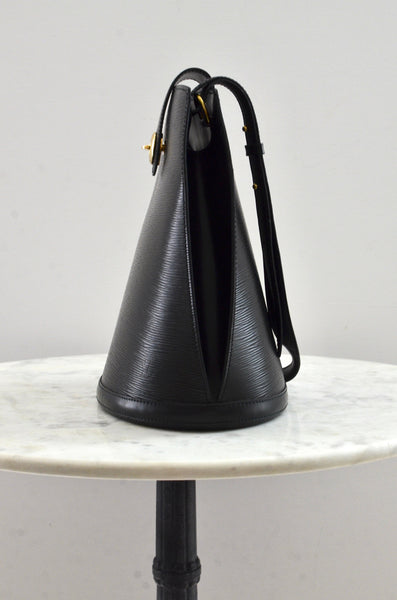 Louis Vuitton Epi Cluny Black Bag