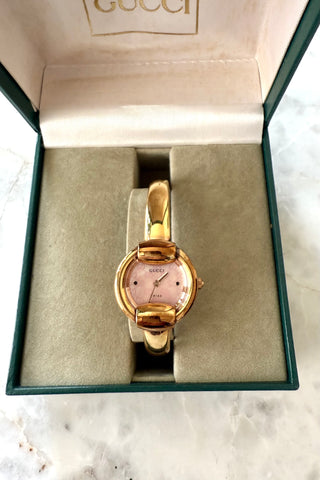 GUCCI 1400L Gold Watch