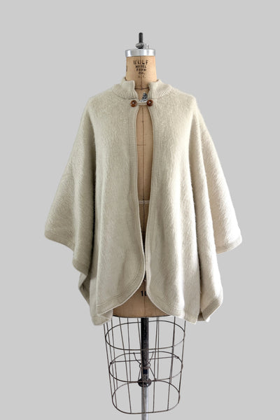 Vintage Chunky Cape