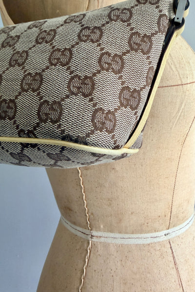 Gucci Boat Pochette