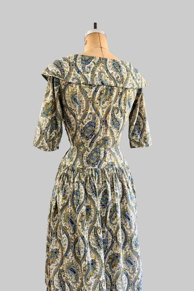 Vintage 1950s Floral Dress