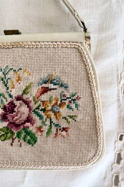 Vintage 1950s Needlepoint Tapestry Purse Bga