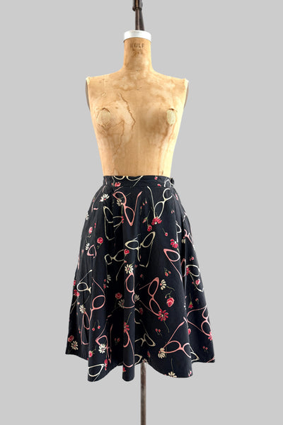 SPRING CLEANING - Novelty Print Skirt