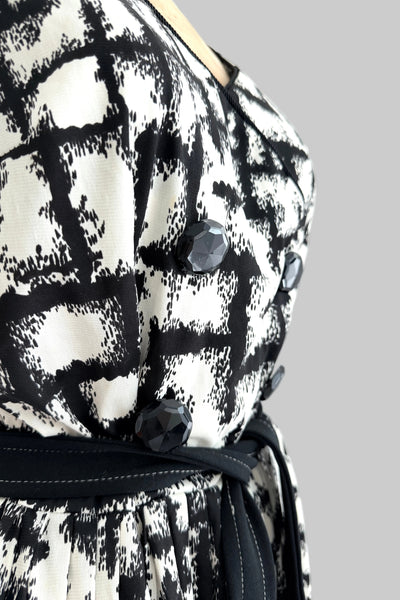 SPRING CLEANING - 1950s Dress