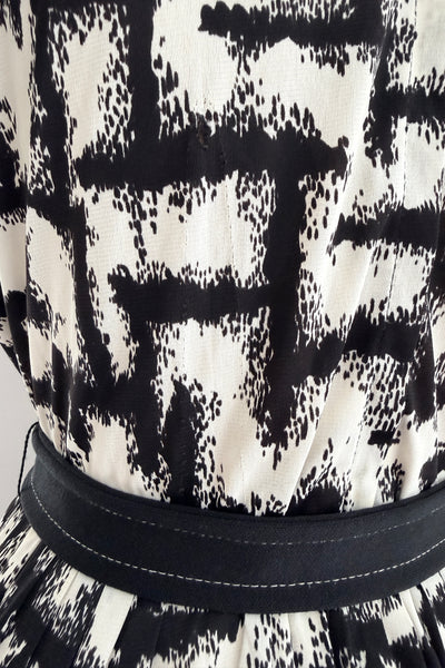 SPRING CLEANING - 1950s Dress