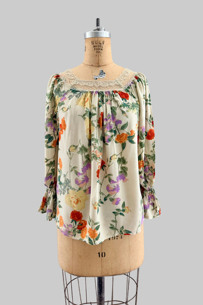 SPRING CLEANING - 90s Floral Top