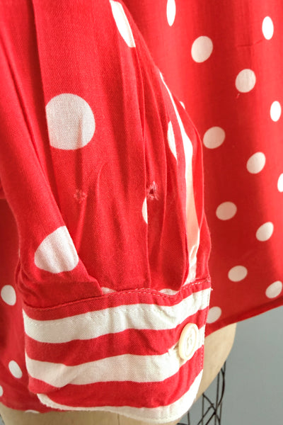 SPRING CLEANING - 90s Polka Dot Top