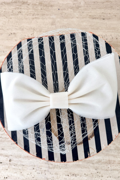 1950s Bow Hat w/ Box
