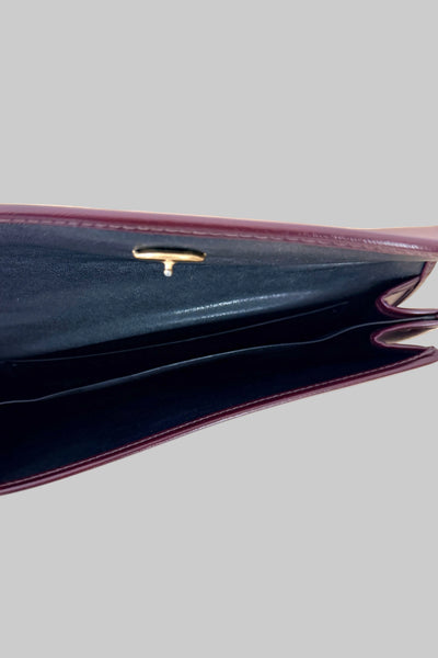 Vintage Wine Clutch