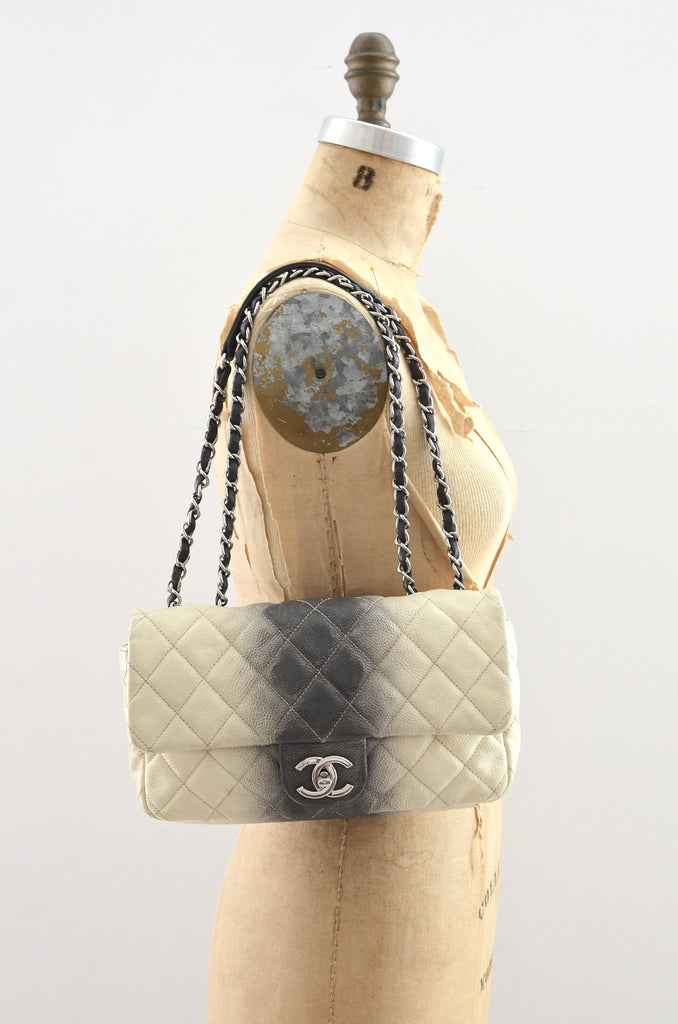 100% AUTHENTIC CHANEL CLASSIC SINGLE FLAP JUMBO CAVIAR BAG BEIGE QUILTED  SILVER