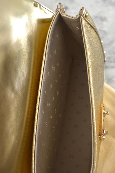 Louis Vuitton Trunk L' Aimable Gold Suhali Leather