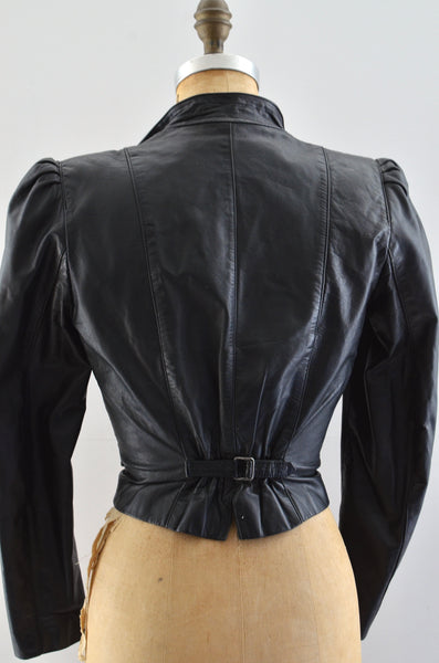 Vintage Cropped Leather Jacket / XS S