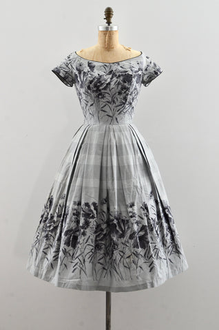 "Twilight" Jackie Morgan Border Print Dress / S M