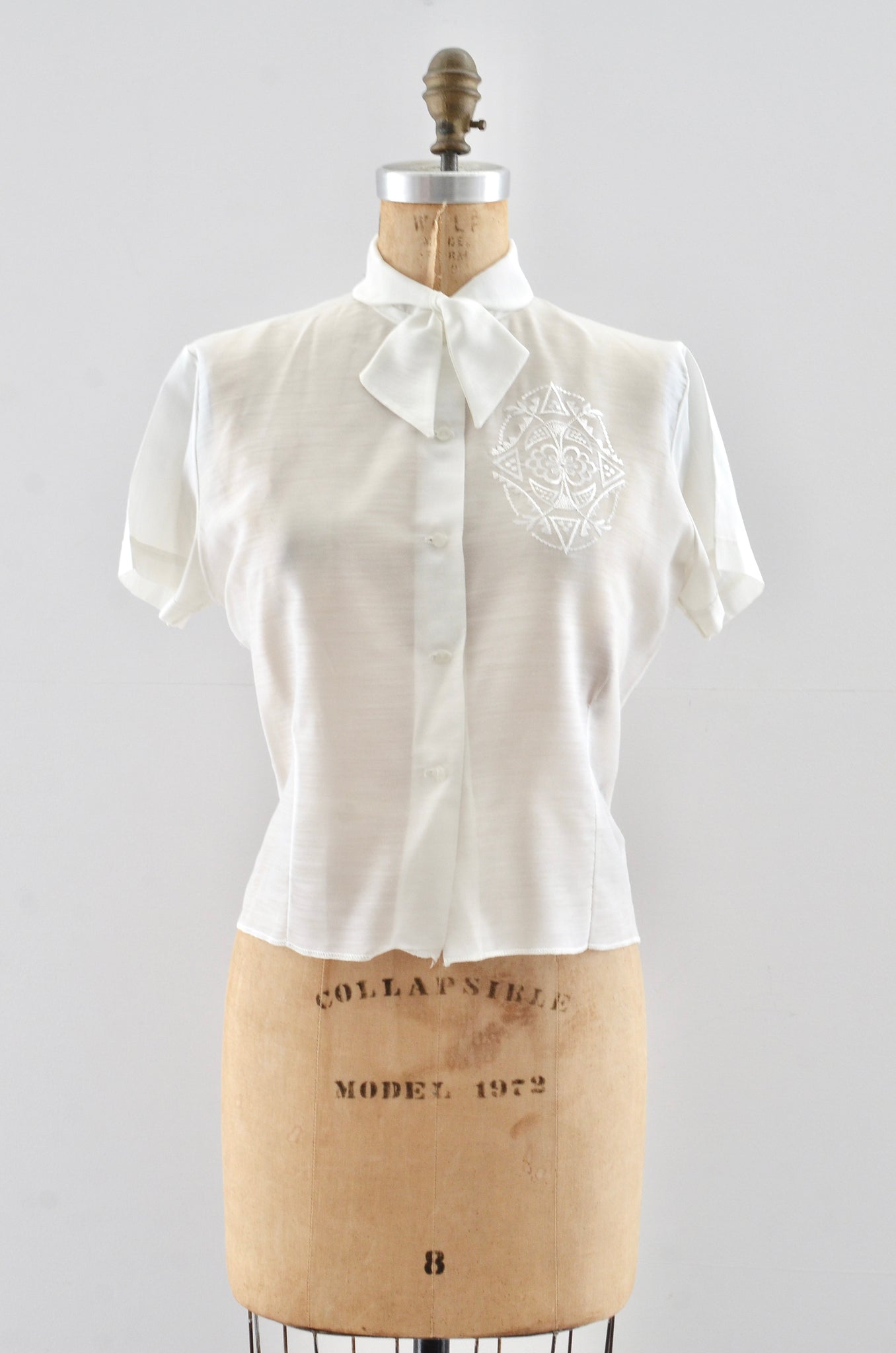 50's White Top / M