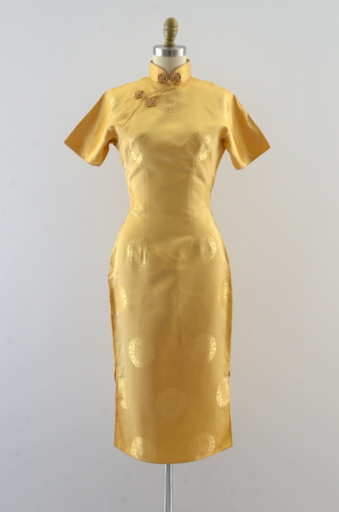 Vintage Gold Cheongsam