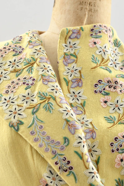 1930s Crewel Embroidered Robe