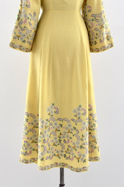 1930s Crewel Embroidered Robe