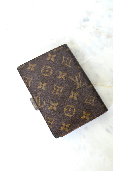 Vintage Louis Vuitton Small Ring Agenda
