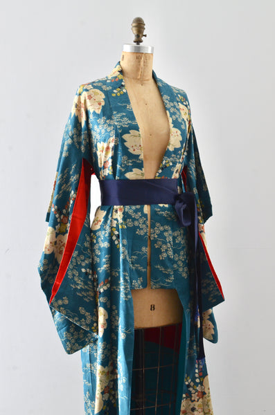 Moody Woods Kimono