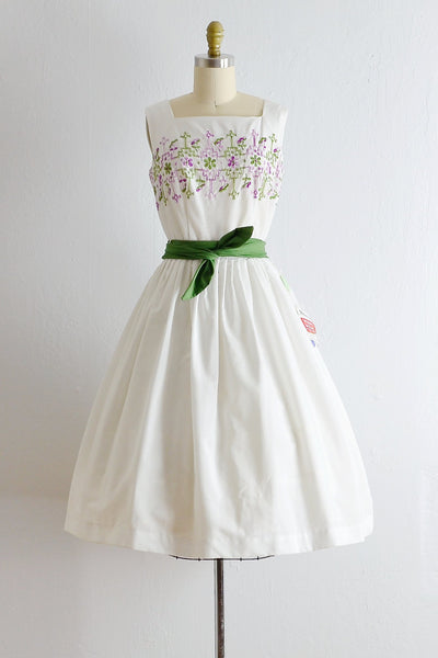 Vintage Embroidered White 50s Dress - Pickled Vintage