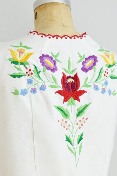 Vintage Hungarian Embroidered Vest - Pickled Vintage